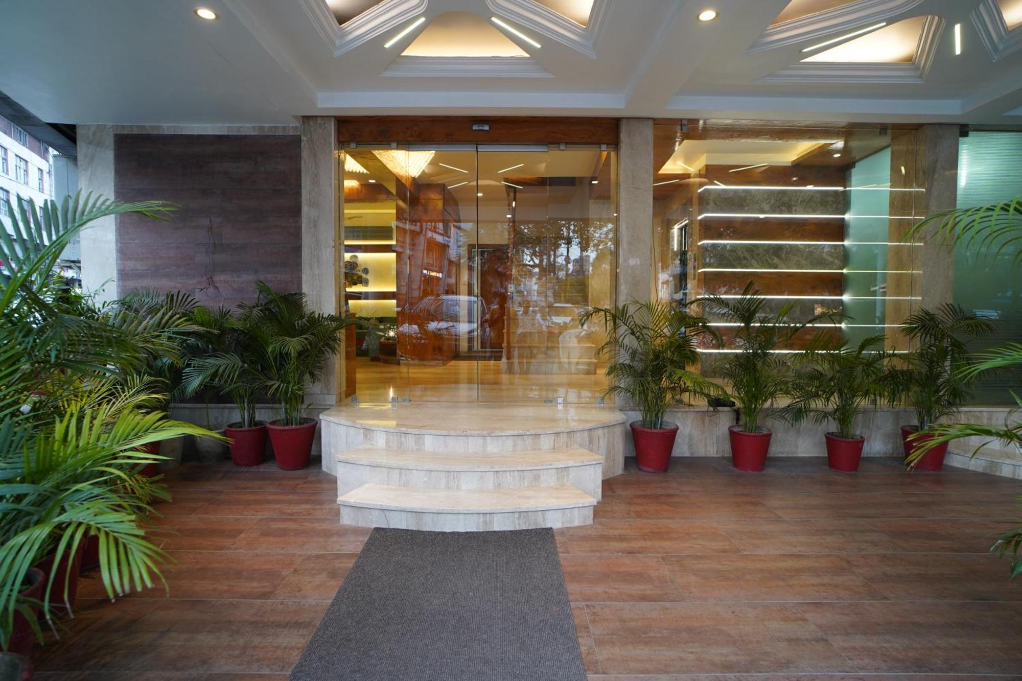 Hotel Gk Palace Bhopal Exterior foto